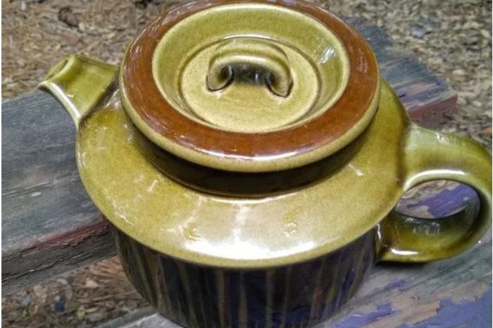 Vintage Teapot Arabia Finland Kosmos